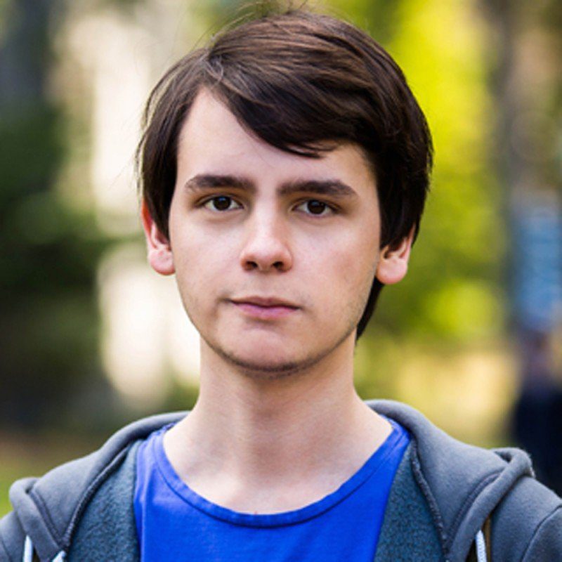 Four Admitted to Columbia Engineering Program