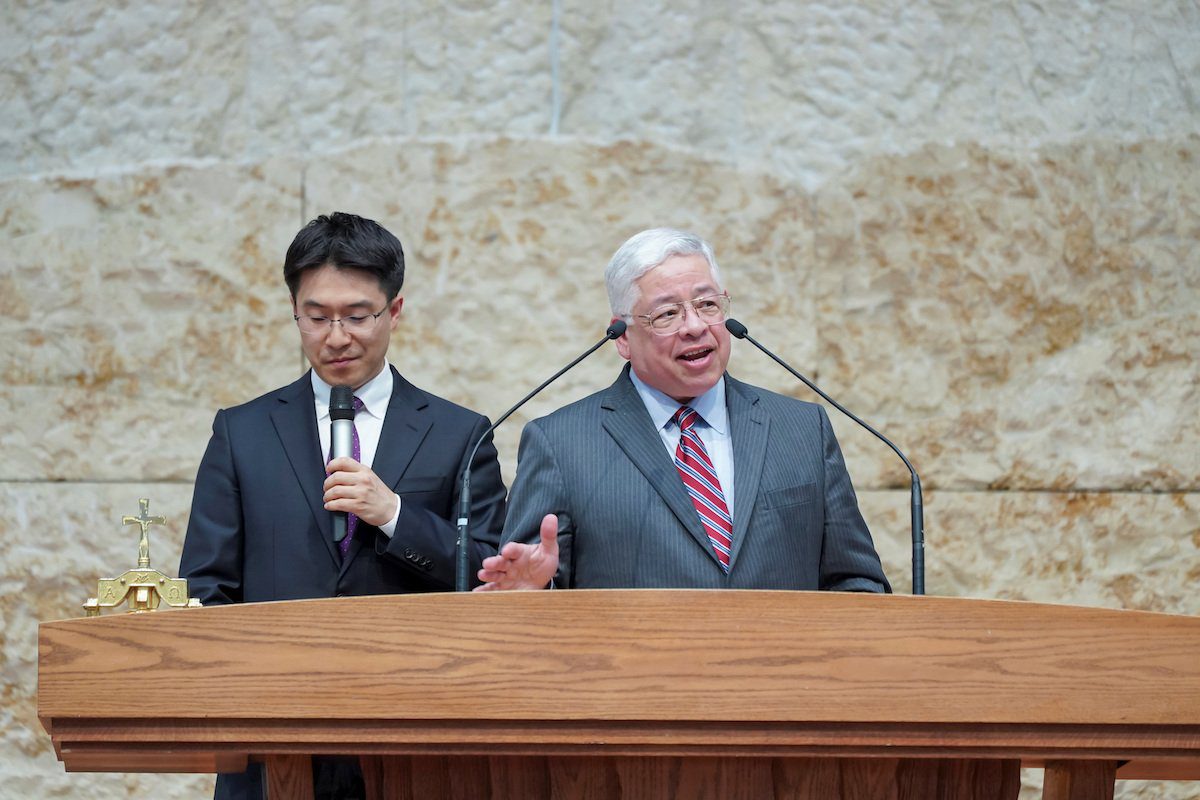 Dean Edwin David Aponte Preaches at Notable and Historic Churches in South Korea