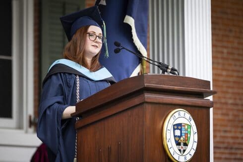 LD_051223_DREW_Grad_Comm_RAW_0450-980x653-1