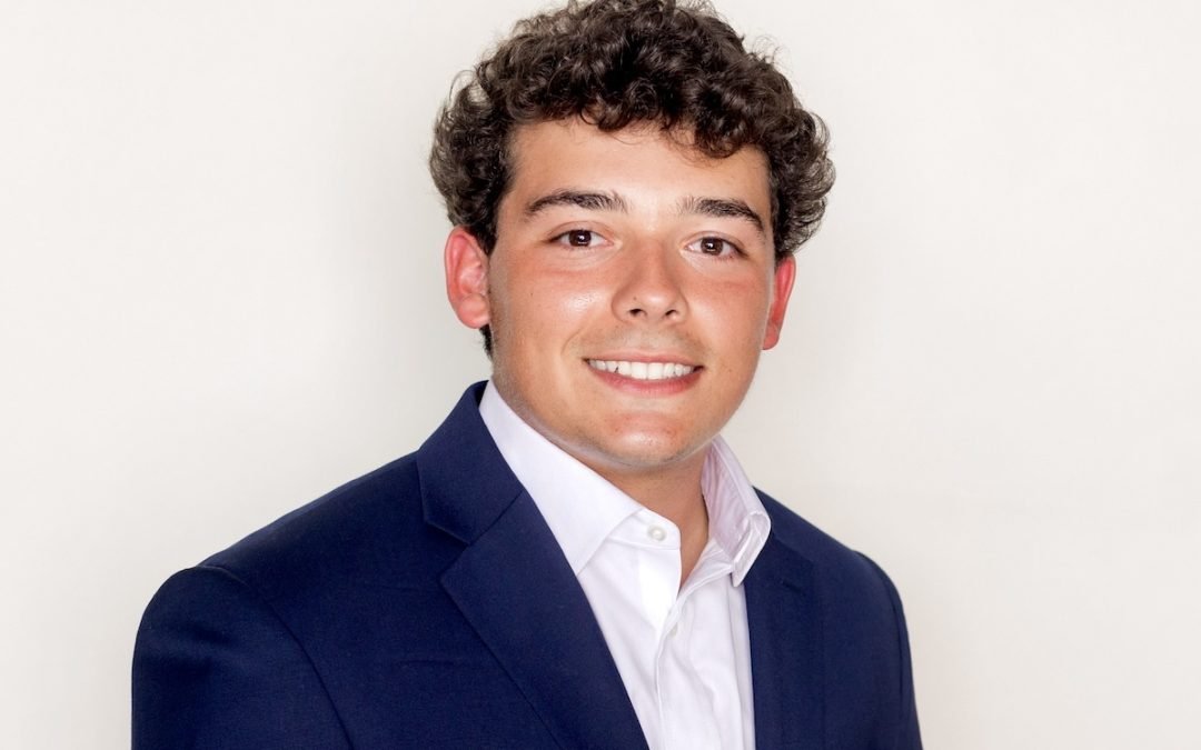Ben Cacoilo C’26 Networks to Internship With Broadfront Capital Management