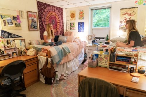 Brown-Dorm-04